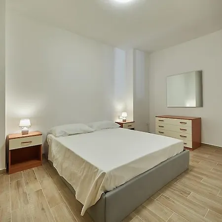 Flat Number 8 Apartment *